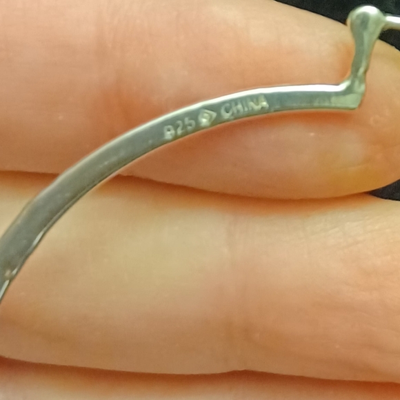 Silpada Hoops - Picture 10 of 11